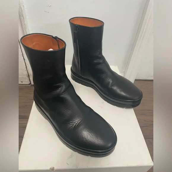 The Row Billie Bootie - Picture 4 of 9